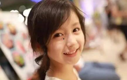 明星网红少女是谁呀视频,她是谁？