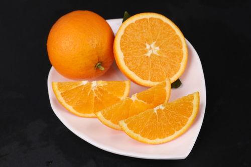 秭归脐橙带货明星网红,秭归脐橙闪耀全国市场”