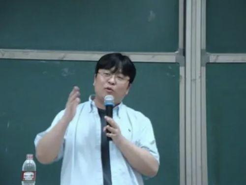 罗永浩明星网红是谁啊,从锤子科技到明星网红的蜕变之路