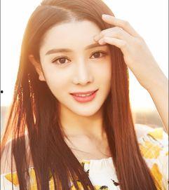 有钱玩明星网红的小说,与明星网红的奢华互动之旅