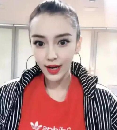 中国明星网红李汶翰,从偶像到网红的跨界之路