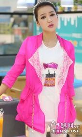 包装明星网红推荐什么衣服,明星同款穿搭，打造时尚潮流新主张