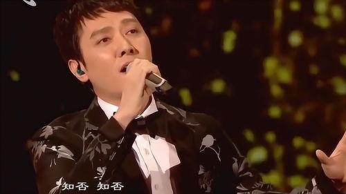 明星网红婚礼唱歌是谁,神秘歌手惊艳献唱引热议