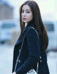 明星网红代言图片大全集,全方位解析热门产品代言图鉴