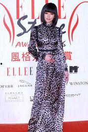 走秀明星网红图片高清,走秀明星与网红的璀璨风采